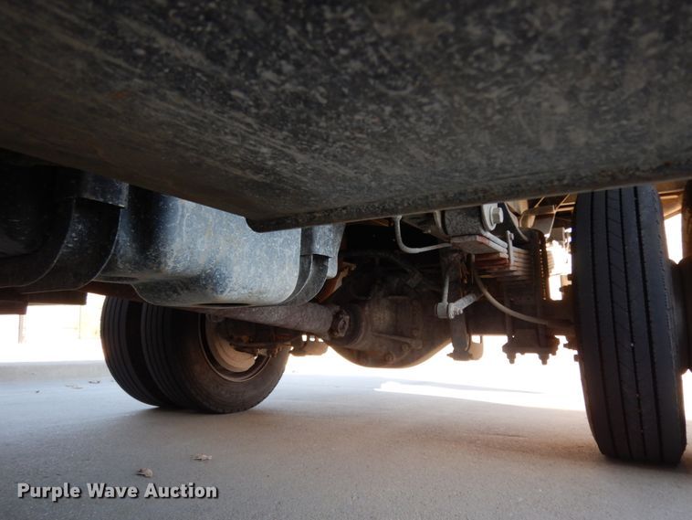 image for item DJ8131 2012 Ford F550 Super Duty  Crew Cab flatbed truck