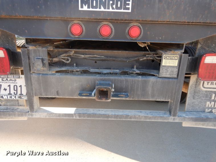 image for item DJ8131 2012 Ford F550 Super Duty  Crew Cab flatbed truck