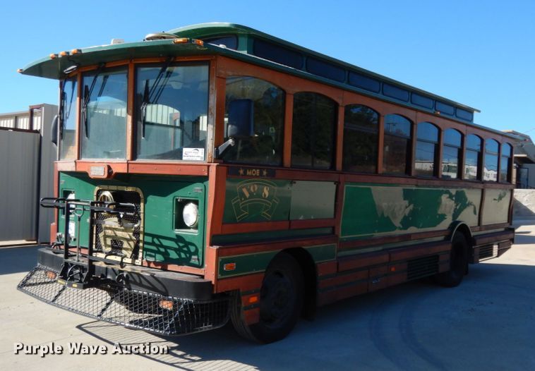 image for item DJ8132 2002 Chance Coach AH28  trolley