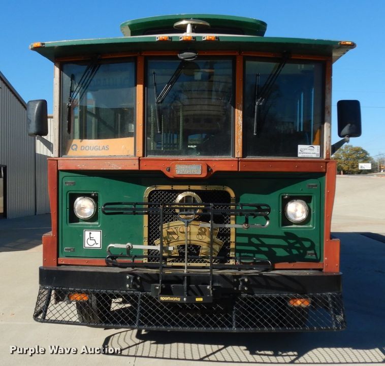 image for item DJ8132 2002 Chance Coach AH28  trolley