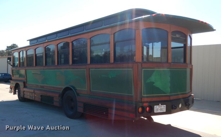 image for item DJ8132 2002 Chance Coach AH28  trolley