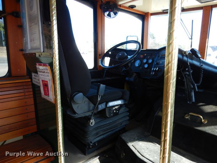 image for item DJ8132 2002 Chance Coach AH28  trolley