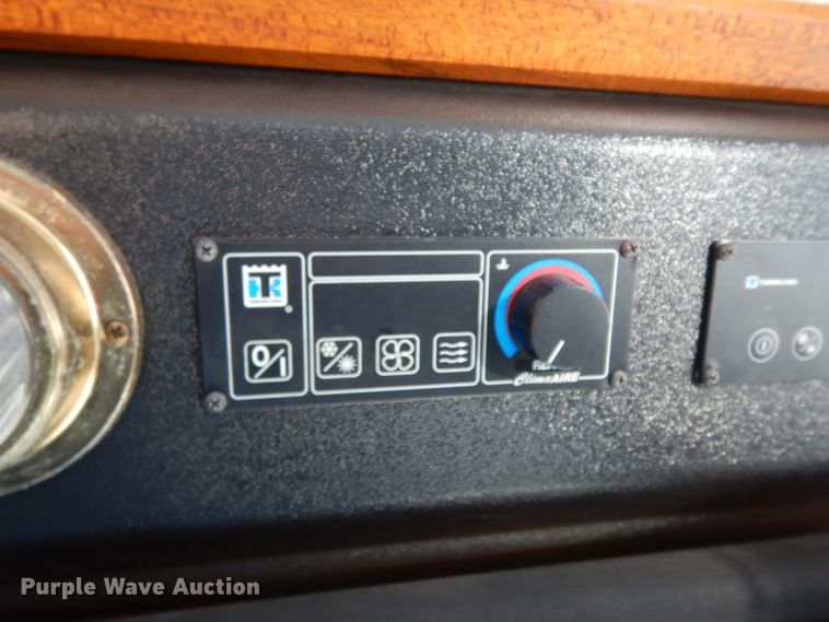 image for item DJ8132 2002 Chance Coach AH28  trolley