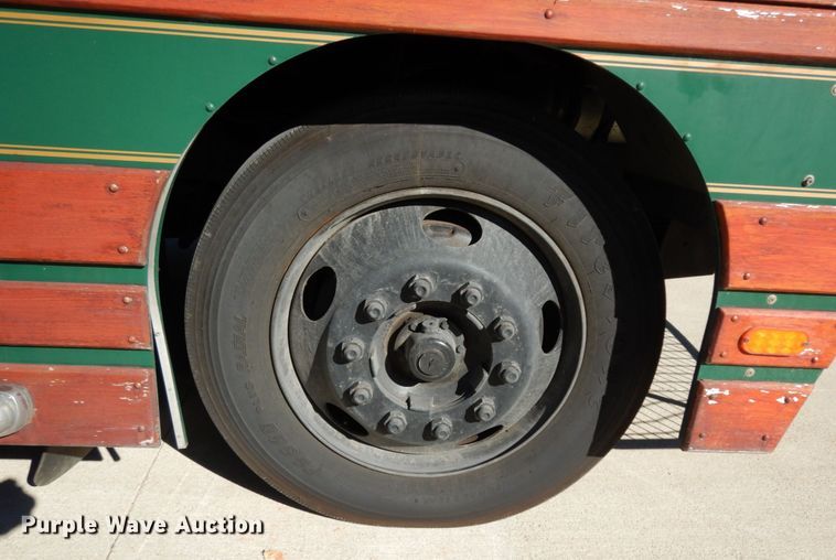 image for item DJ8132 2002 Chance Coach AH28  trolley