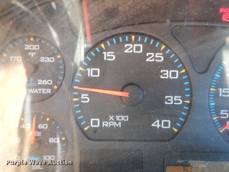 image for item DJ8134 2005 International 4300  digger derrick truck