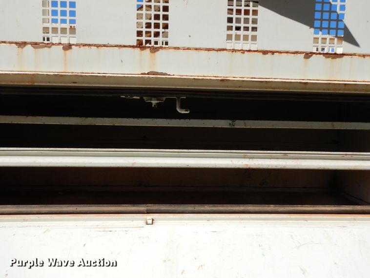 image for item DJ8134 2005 International 4300  digger derrick truck