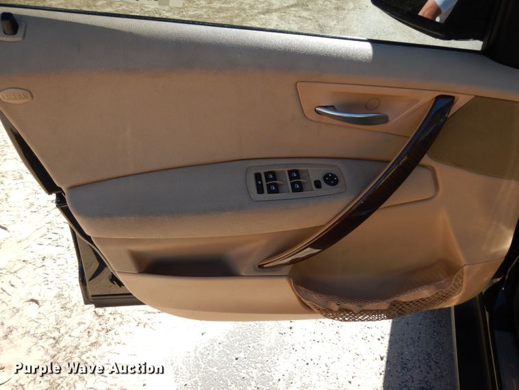 image for item DJ8135 2005 BMW X3  SUV