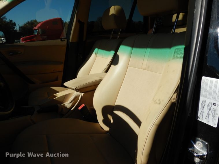 image for item DJ8135 2005 BMW X3  SUV