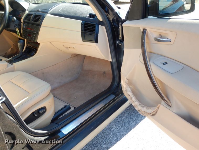 image for item DJ8135 2005 BMW X3  SUV