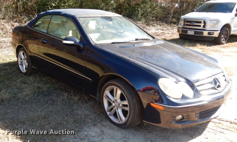 image for item DJ8136 2008 Mercedes Benz CLK350 convertible