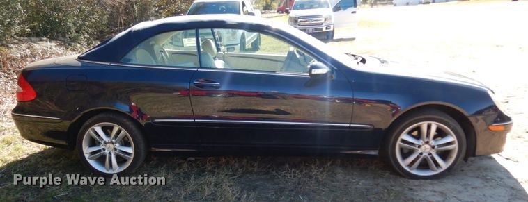 image for item DJ8136 2008 Mercedes Benz CLK350 convertible
