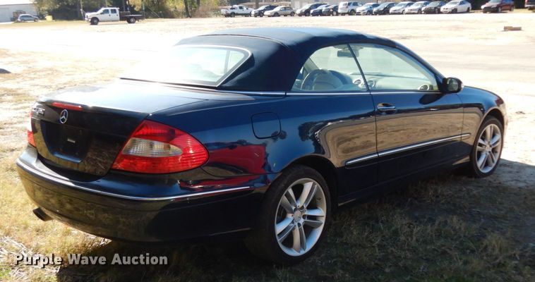 image for item DJ8136 2008 Mercedes Benz CLK350 convertible