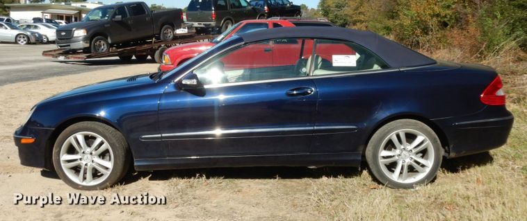 image for item DJ8136 2008 Mercedes Benz CLK350 convertible