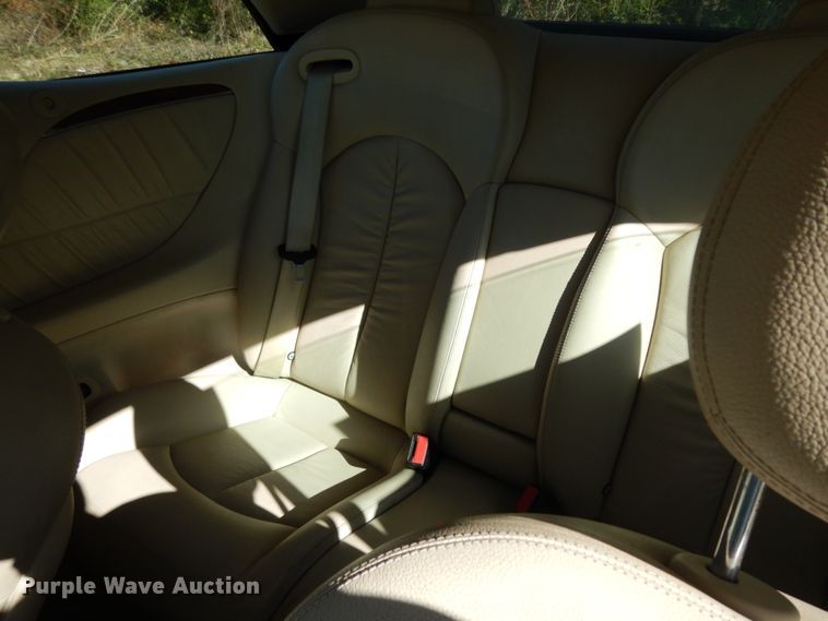 image for item DJ8136 2008 Mercedes Benz CLK350 convertible