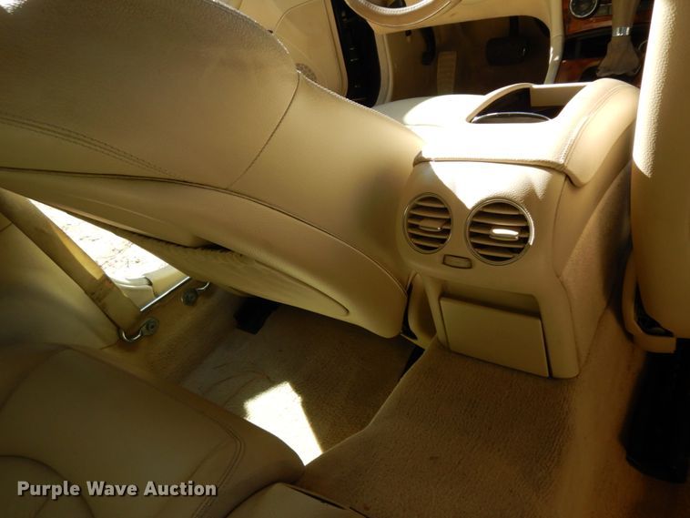 image for item DJ8136 2008 Mercedes Benz CLK350 convertible