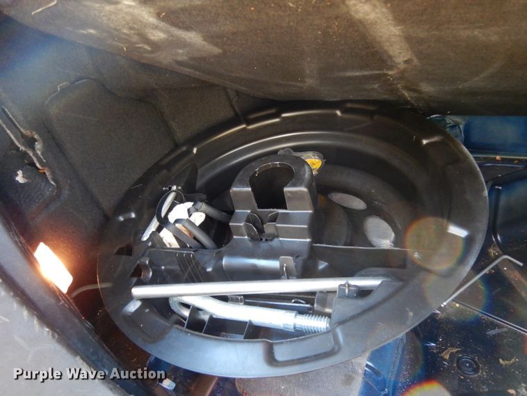 image for item DJ8136 2008 Mercedes Benz CLK350 convertible