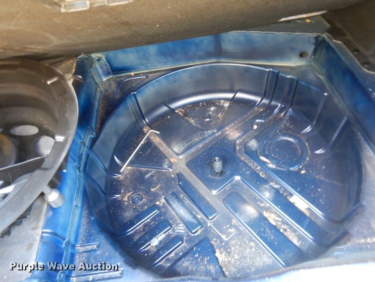 image for item DJ8136 2008 Mercedes Benz CLK350 convertible