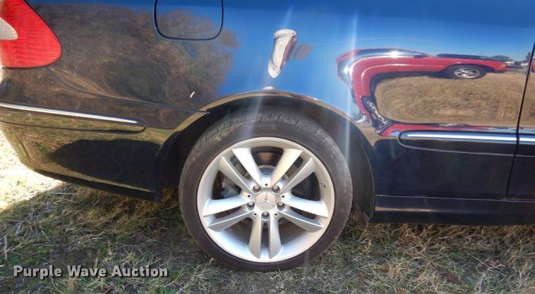 image for item DJ8136 2008 Mercedes Benz CLK350 convertible