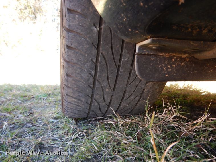 image for item DJ8136 2008 Mercedes Benz CLK350 convertible