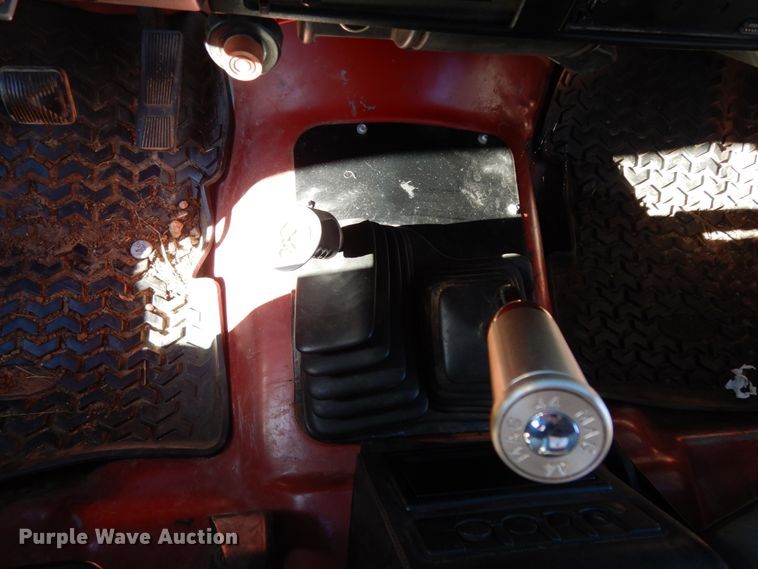 image for item DJ8137 1994 Jeep Wrangler  SUV