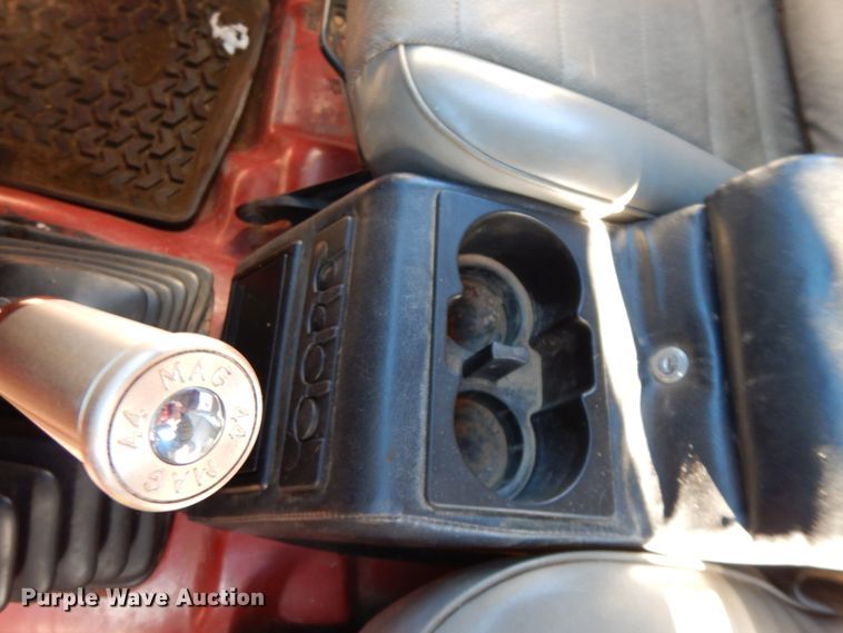 image for item DJ8137 1994 Jeep Wrangler  SUV