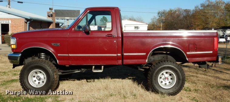 image for item DJ8138 1993 Ford F150  pickup truck