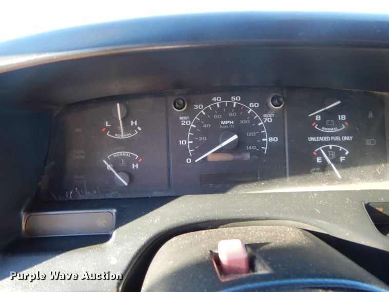 image for item DJ8138 1993 Ford F150  pickup truck