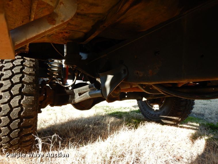 image for item DJ8138 1993 Ford F150  pickup truck