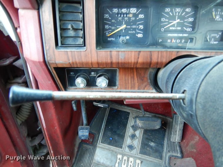 image for item DJ8139 1982 Ford Bronco  SUV