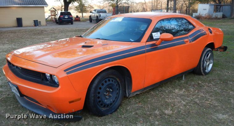 image for item DJ8140 2014 Dodge Challenger RT