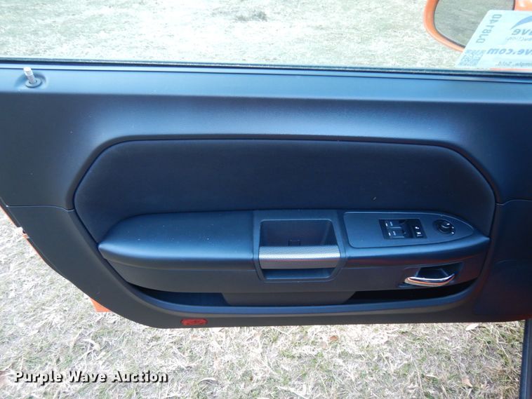 image for item DJ8140 2014 Dodge Challenger RT