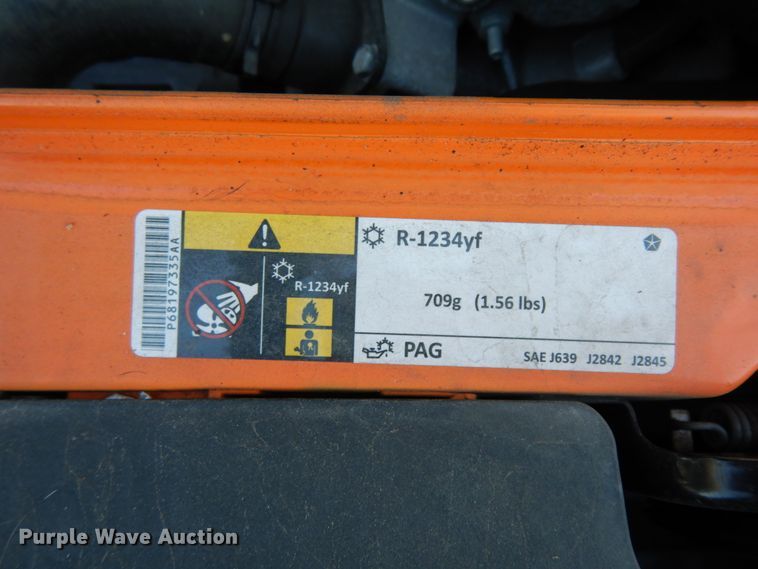 image for item DJ8140 2014 Dodge Challenger RT