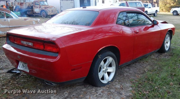 image for item DJ8141 2011 Dodge Challenger