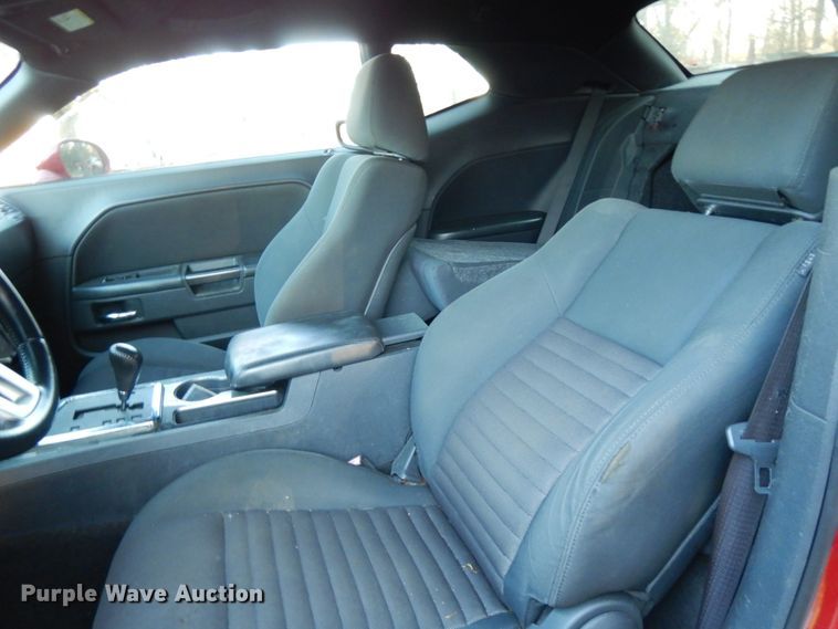 image for item DJ8141 2011 Dodge Challenger