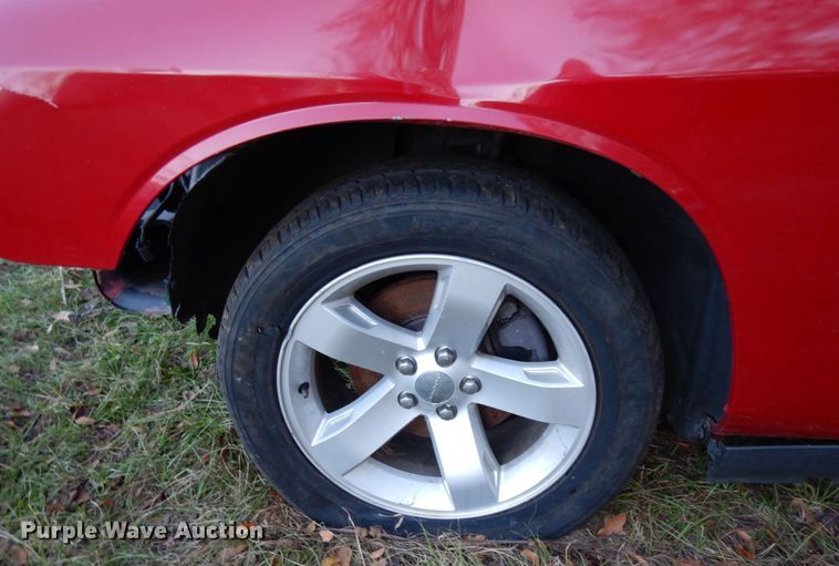 image for item DJ8141 2011 Dodge Challenger