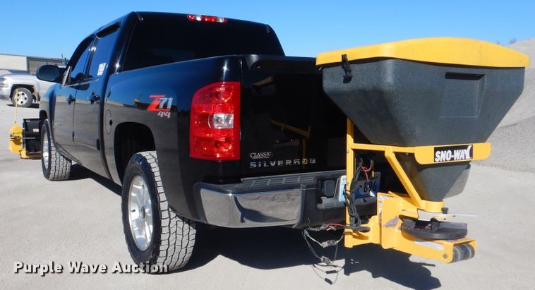 image for item DJ8570 2013 Chevrolet Silverado 1500  Crew Cab pickup truck