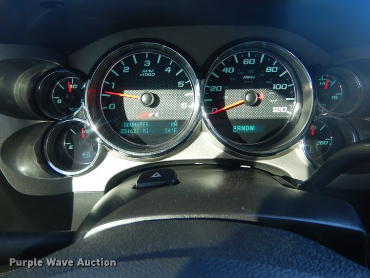 image for item DJ8570 2013 Chevrolet Silverado 1500  Crew Cab pickup truck