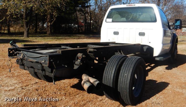 image for item DJ8571 2009 Ford F450 Super Duty  truck cab and chassis