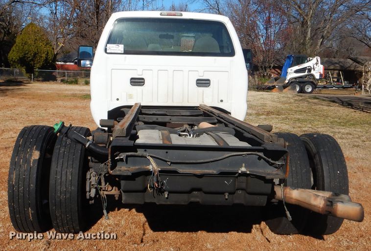 image for item DJ8571 2009 Ford F450 Super Duty  truck cab and chassis