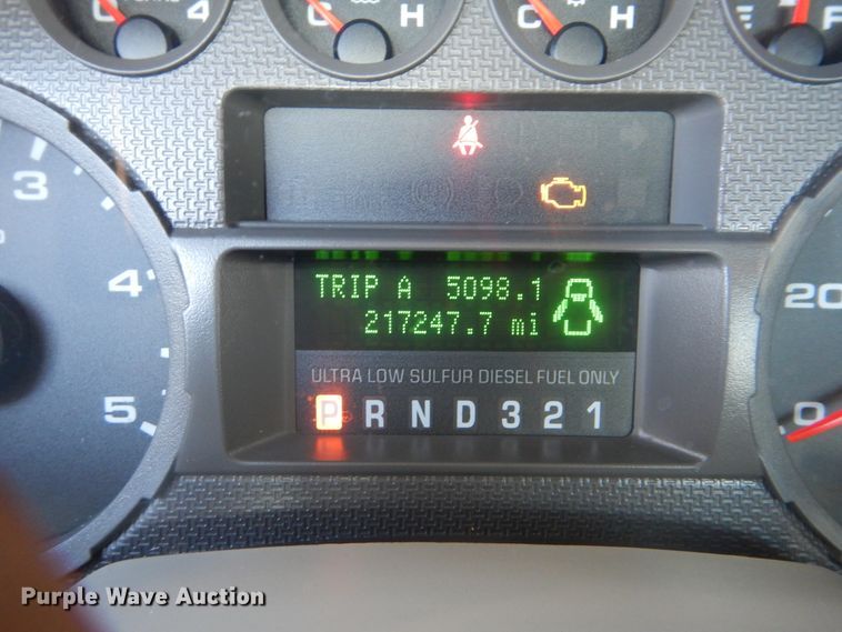 image for item DJ8571 2009 Ford F450 Super Duty  truck cab and chassis