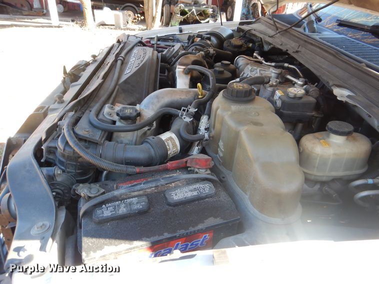 image for item DJ8571 2009 Ford F450 Super Duty  truck cab and chassis