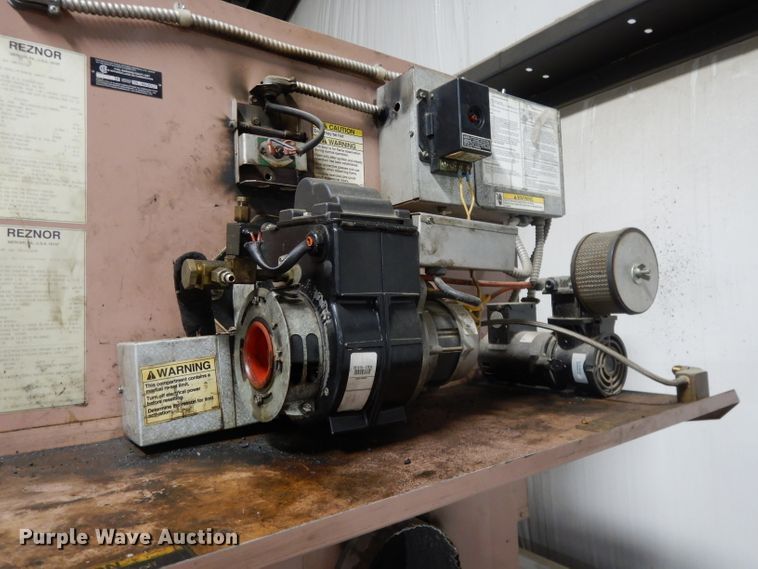 image for item DL2522 2005 Reznor RA350 waste oil heater