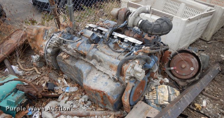 image for item DL2541 Mack six cylinder diesel engine