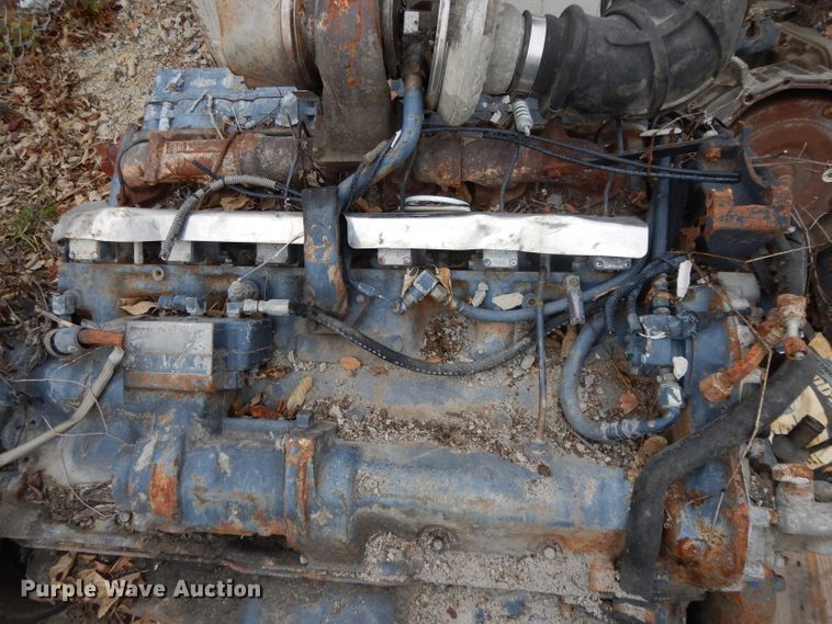 image for item DL2541 Mack six cylinder diesel engine