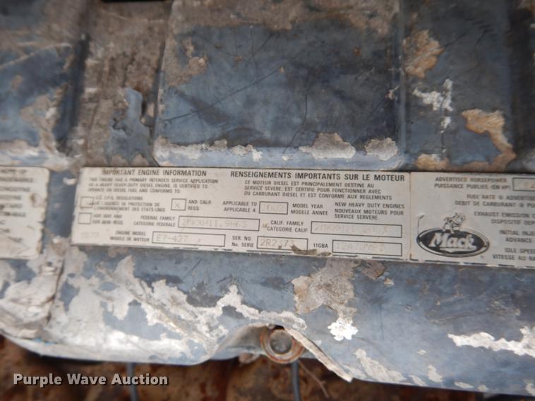 image for item DL2541 Mack six cylinder diesel engine