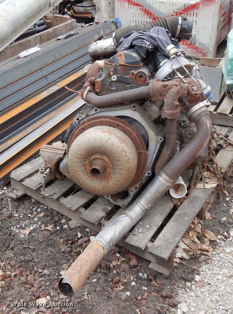 image for item DL2542 (2) 7.3L V8 diesel engines