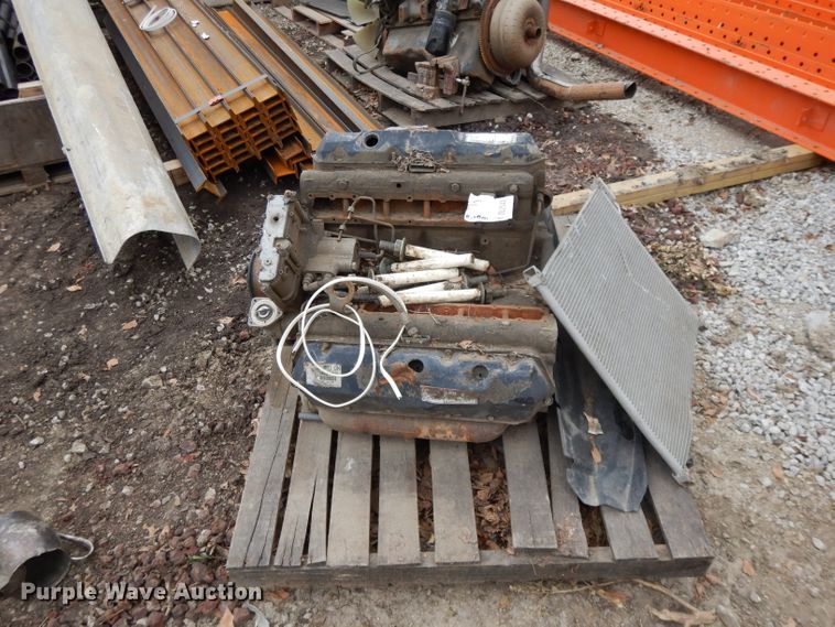 image for item DL2542 (2) 7.3L V8 diesel engines