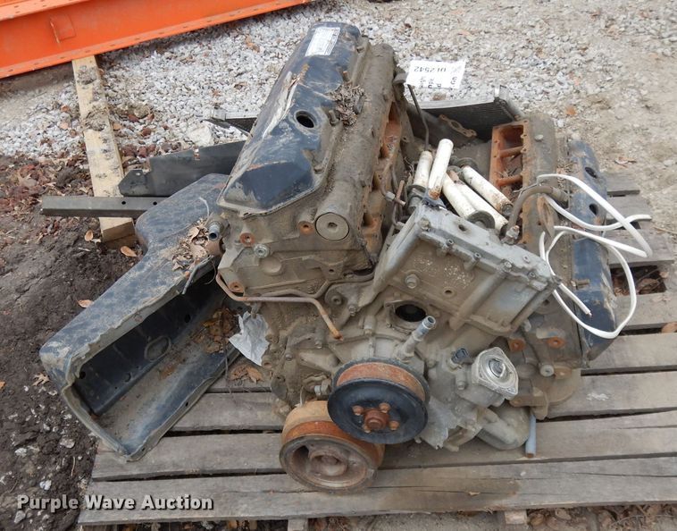 image for item DL2542 (2) 7.3L V8 diesel engines