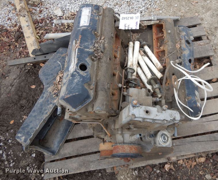 image for item DL2542 (2) 7.3L V8 diesel engines