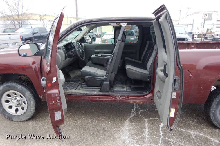 image for item DL2544 2007  Chevrolet Silverado 1500  Ext. Cab pickup truck
